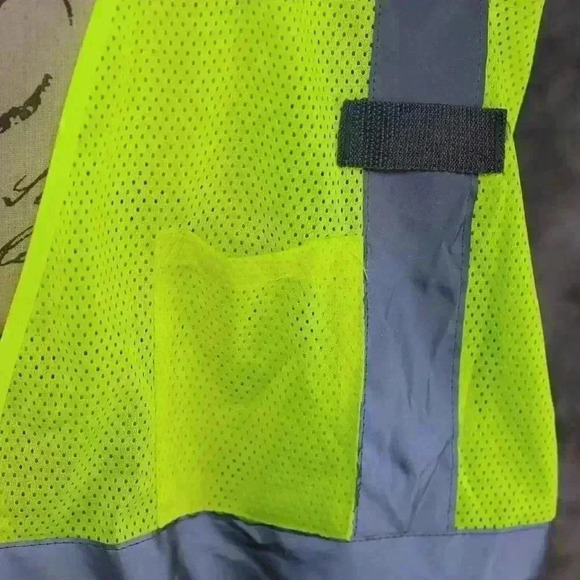 MCR Safety Luminator CL2ML2 ANSI/SEA Safety Vest XL - Picture 4 of 9